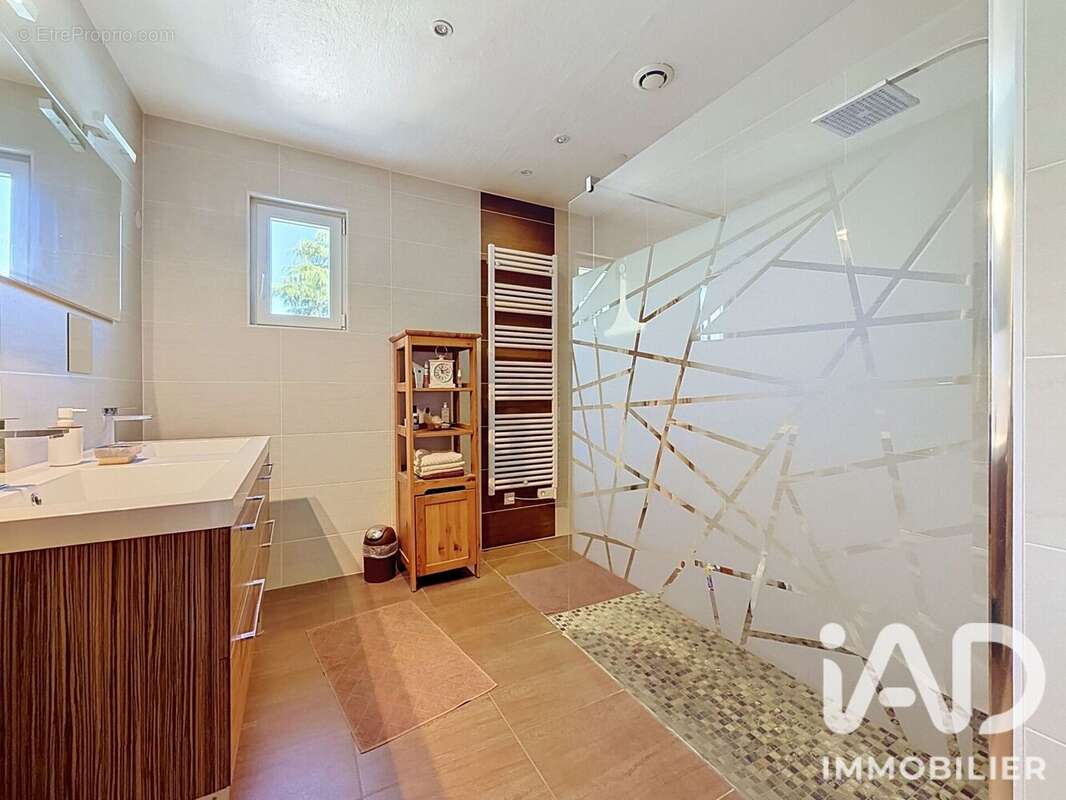 Maison 136 m² à Rezonville  - photo 9