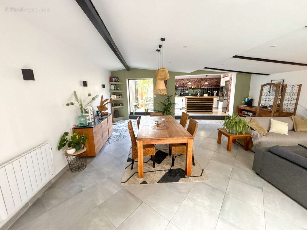 Maison à LYS-LEZ-LANNOY