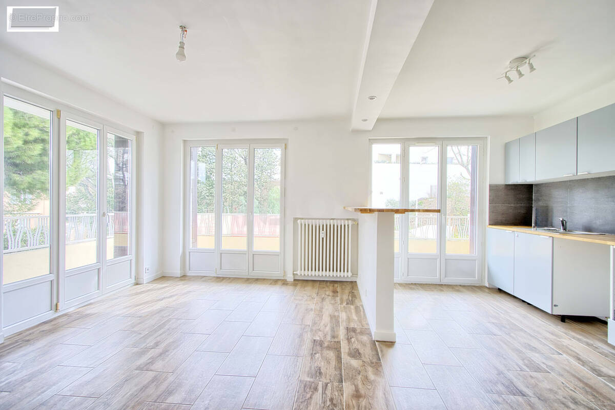 Appartement à LE PRADET