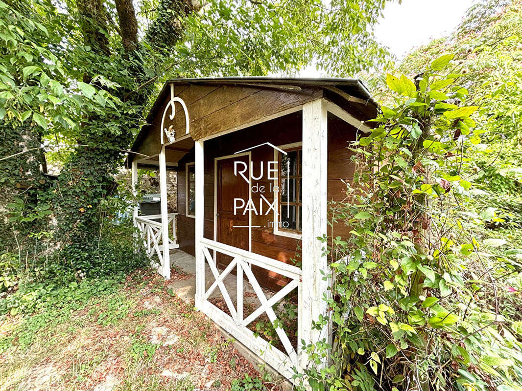 Maison à SECONDIGNY