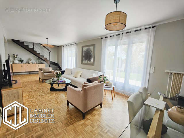 Pavillon F5 à Clichy-sous-Bois - photo 6