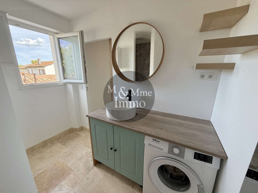 Appartement à SAINTE-TULLE