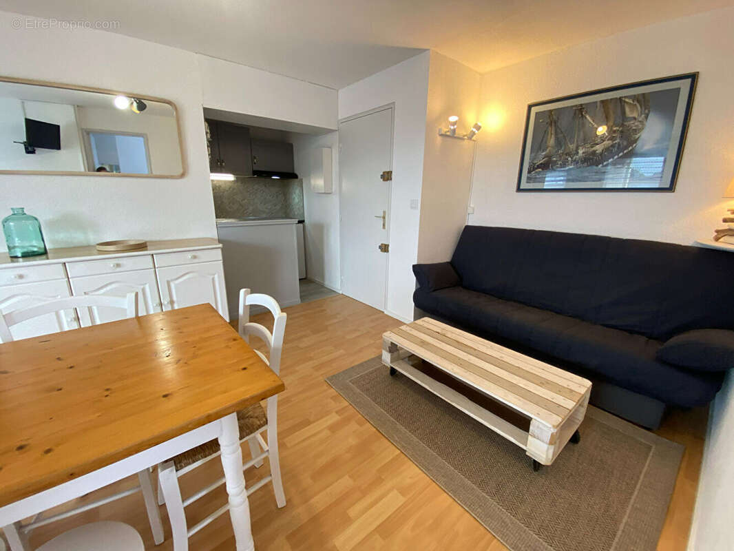 Appartement à VAUX-SUR-MER