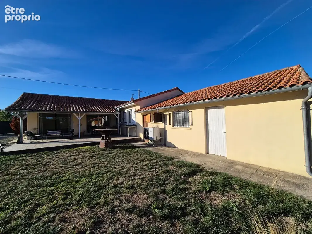 Photo Maison à Bercloux au prix de 197 025€
