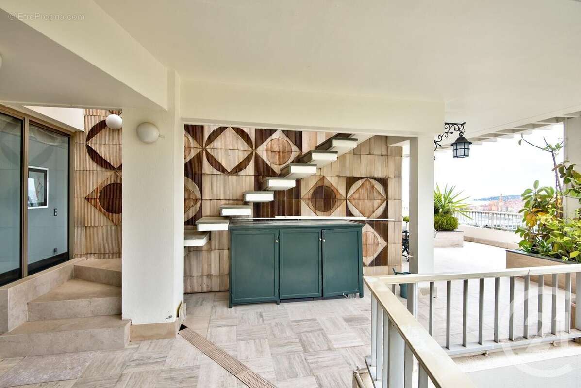 Appartement à MENTON