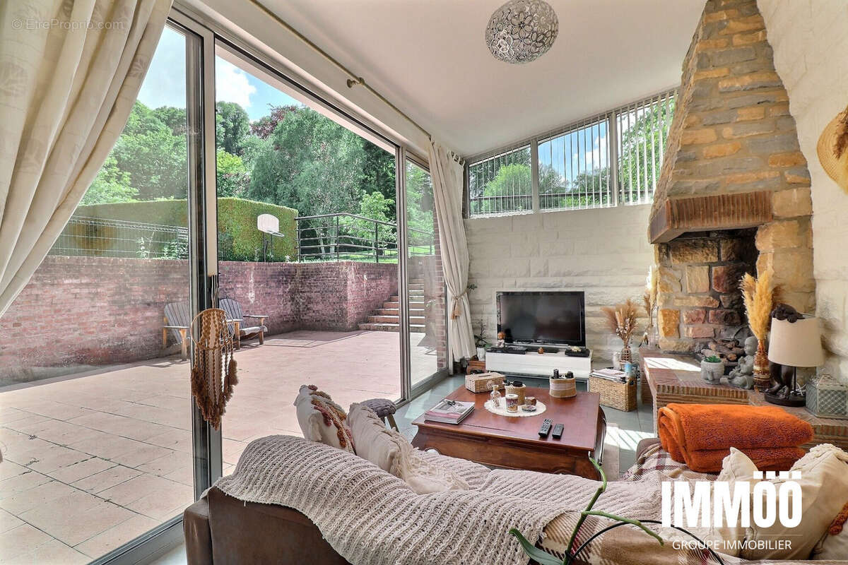 Maison à ARQUES-LA-BATAILLE