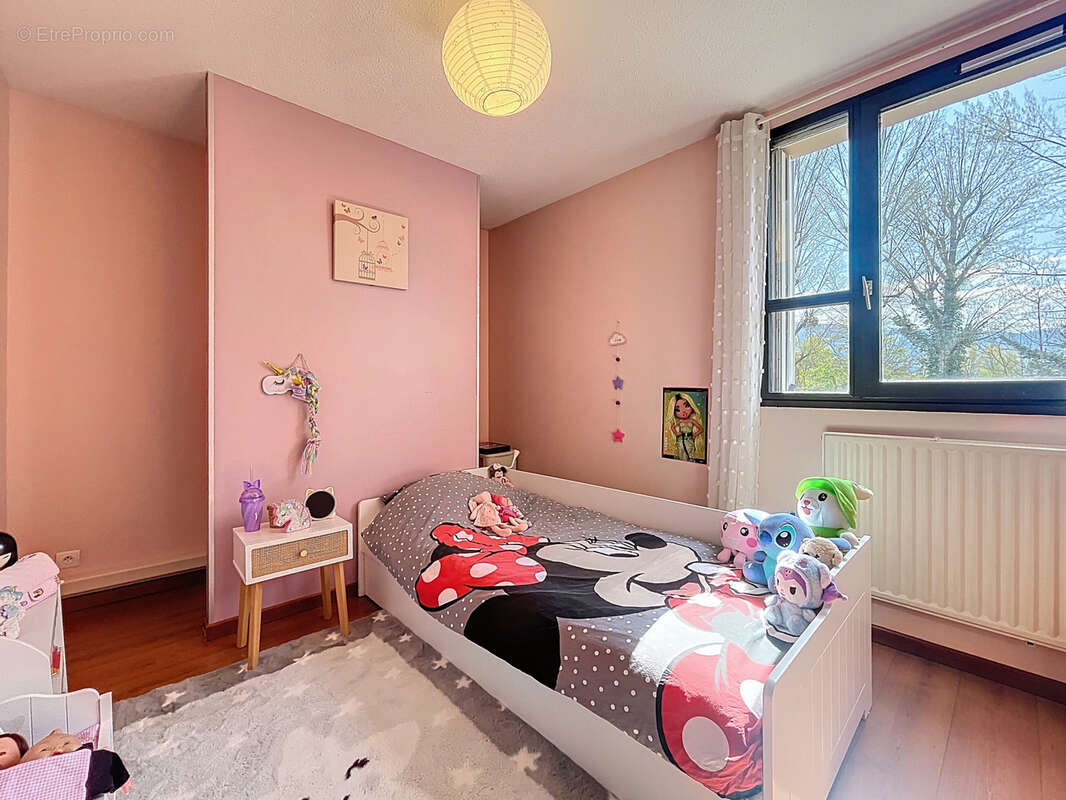 Appartement à MEYLAN