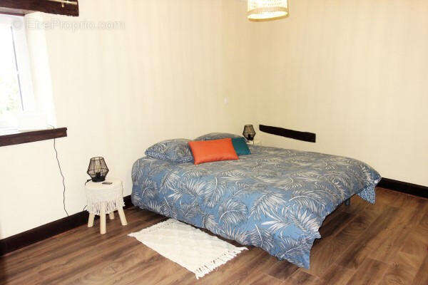 CHAMBRE - Maison à LIZANT