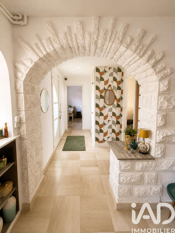 Maison 86 m² à Goussainville  - photo 7