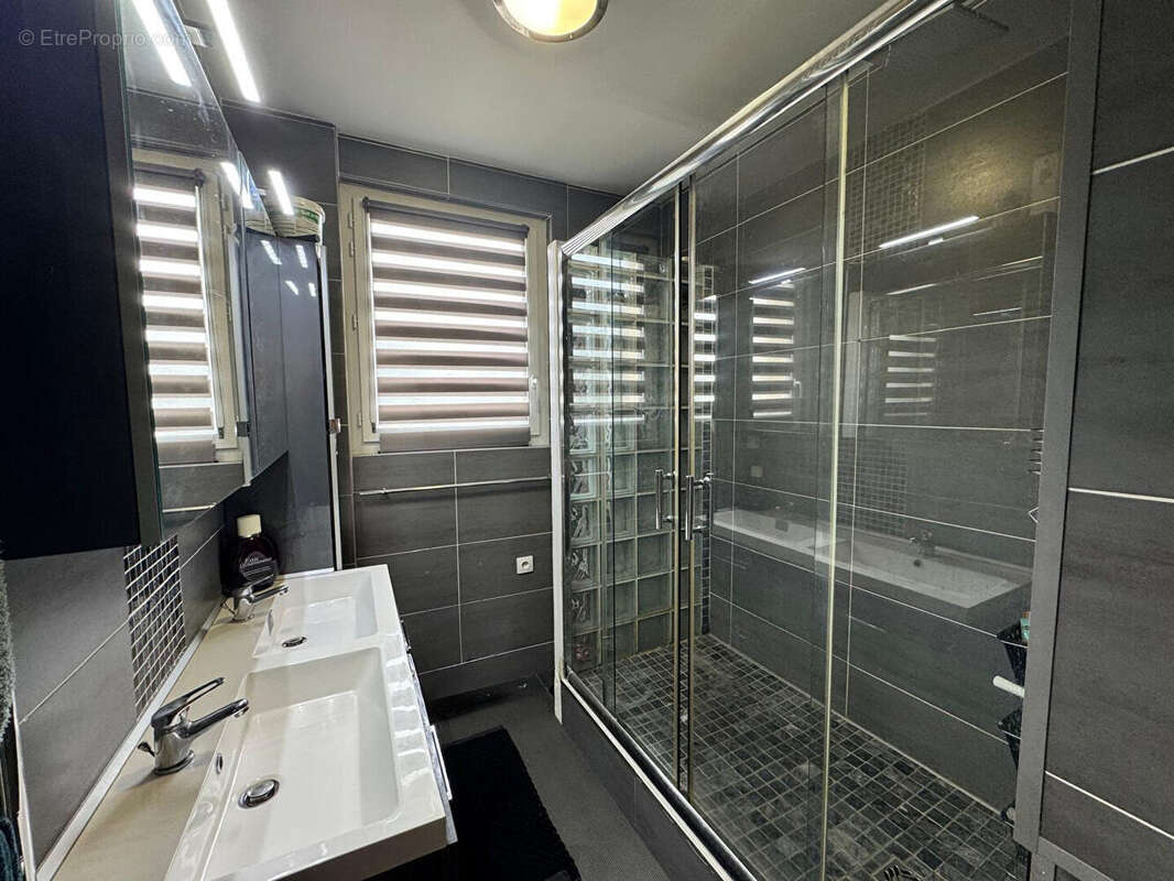 Appartement à DEUIL-LA-BARRE