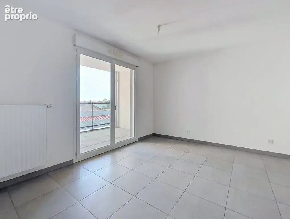 Appartement T2 43m2 au 3ème étage avec garage et balcon - photo 2