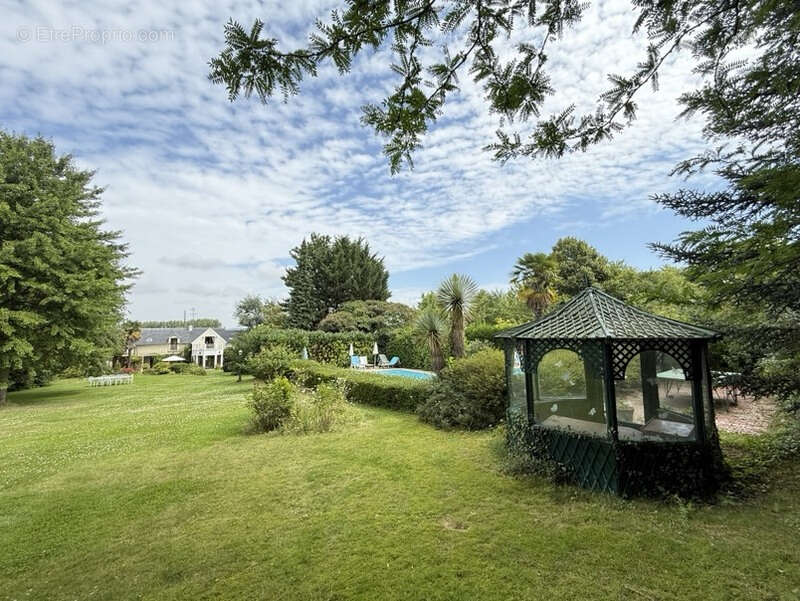 Maison 276 m² à Pontpoint  - photo 4