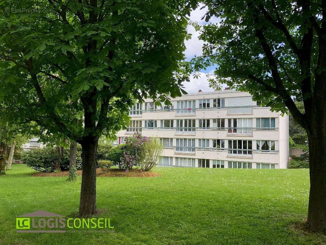 Appartement à CHATENAY-MALABRY