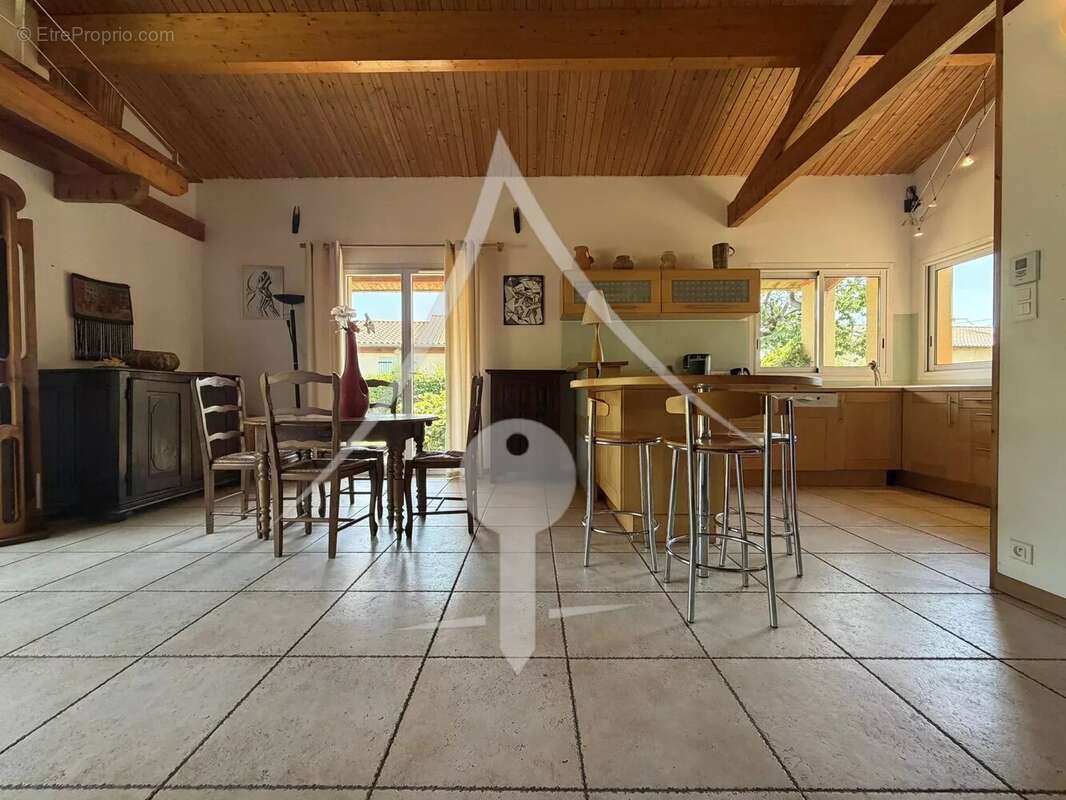 Maison à LONGAGES