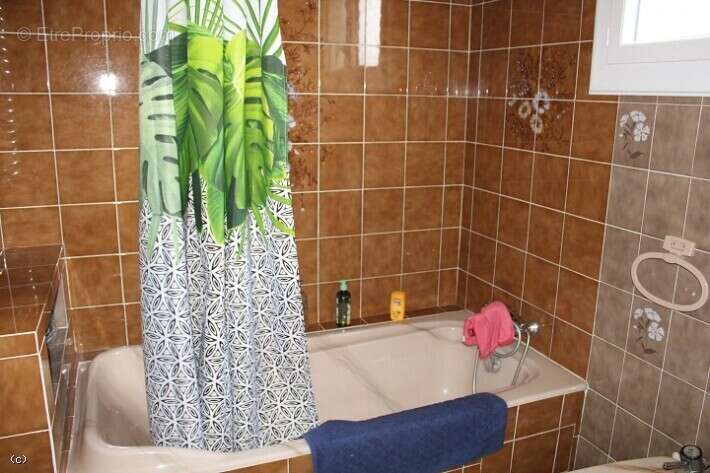 Maison à VILLEFAGNAN