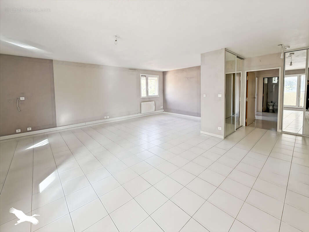 Appartement à MARSEILLE-11E