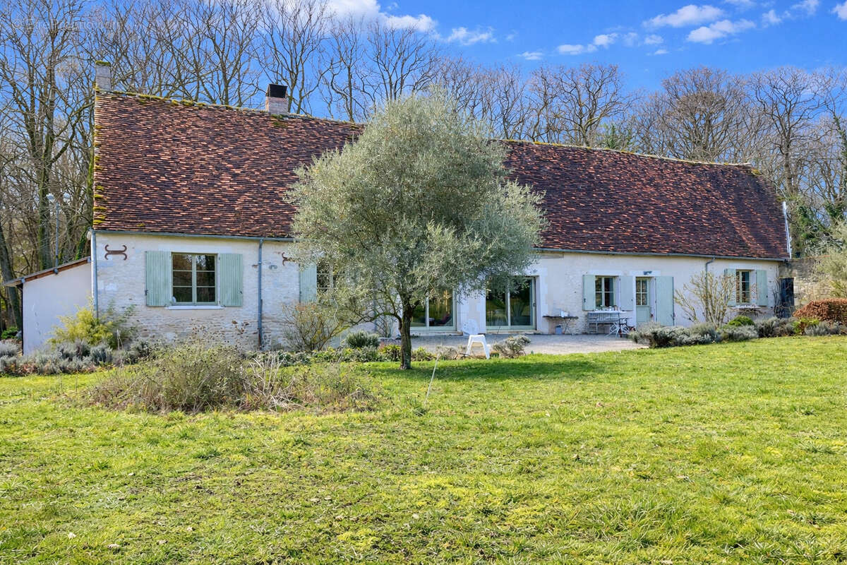 Maison à SAINT-MARTIN-D'AUXIGNY