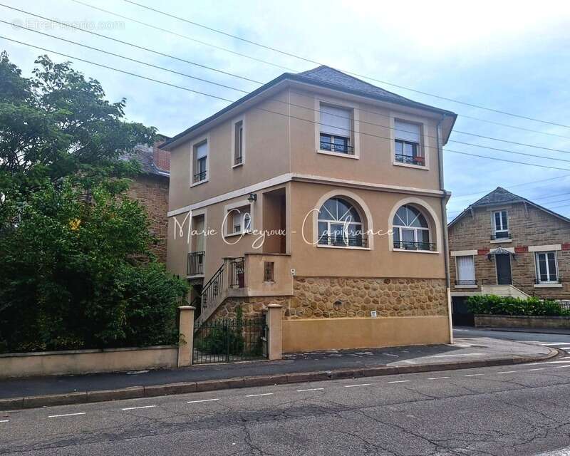 Appartement à BRIVE-LA-GAILLARDE