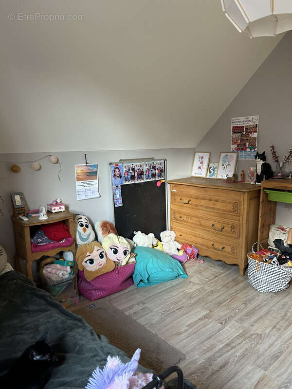 Libercourt : pavillon individuel semi plain-pied 160 m2 habitables  5 chambres+bureau - photo 27