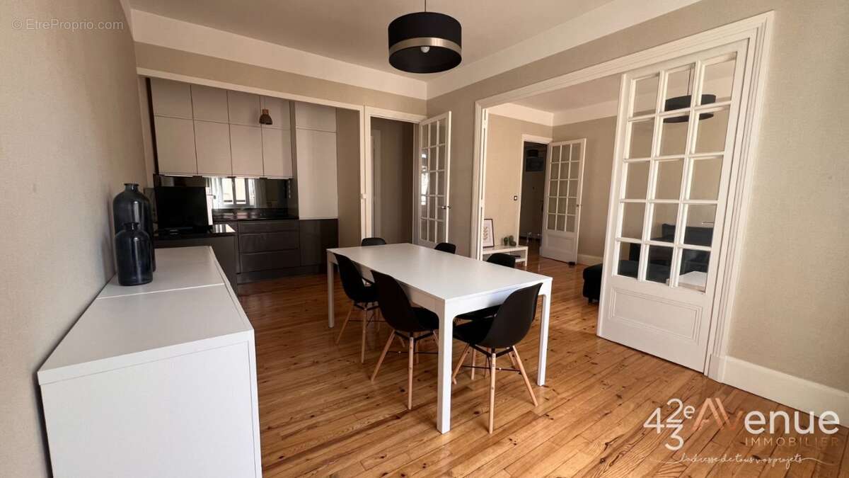 Appartement à SAINT-ETIENNE