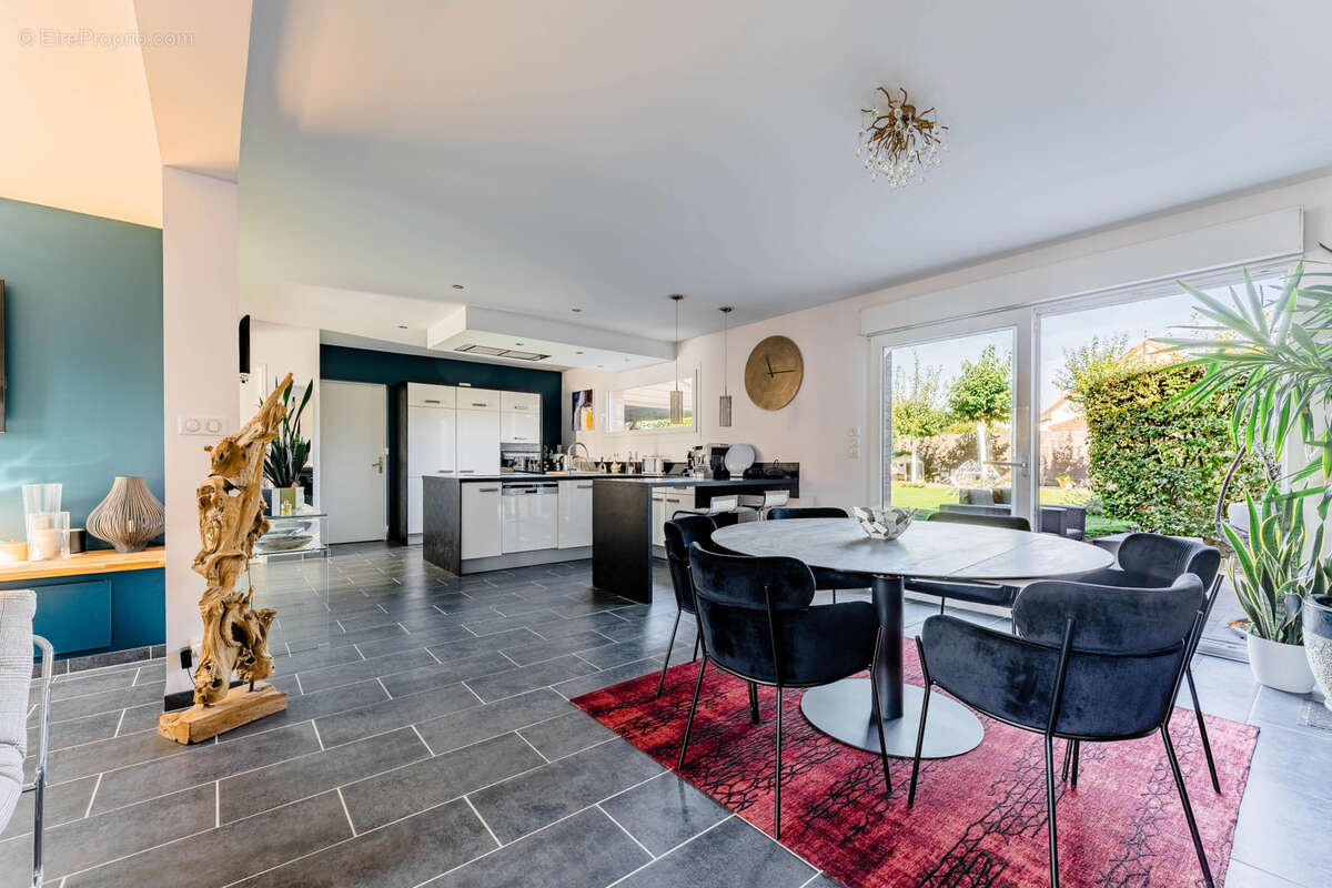 Maison à ANNOEULLIN