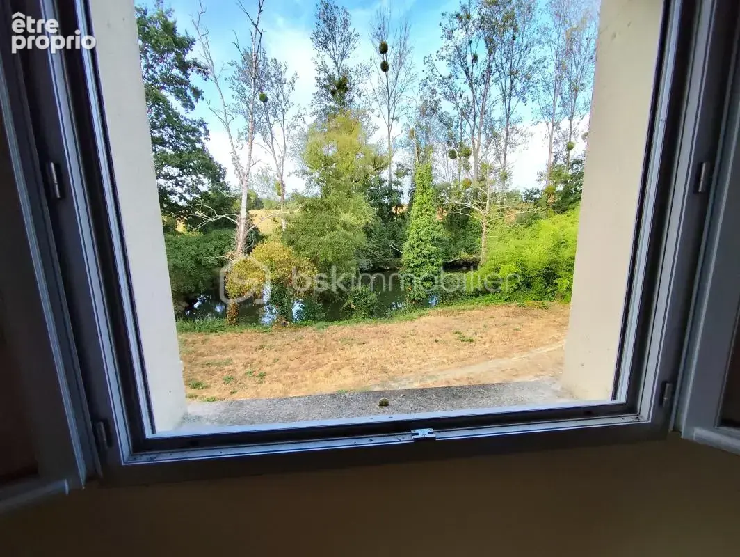 Propriété à restaurer - 2 maisons à caractère d'habitation + dépendances - Etang - Javené ''Rare à la vente'' - photo 7