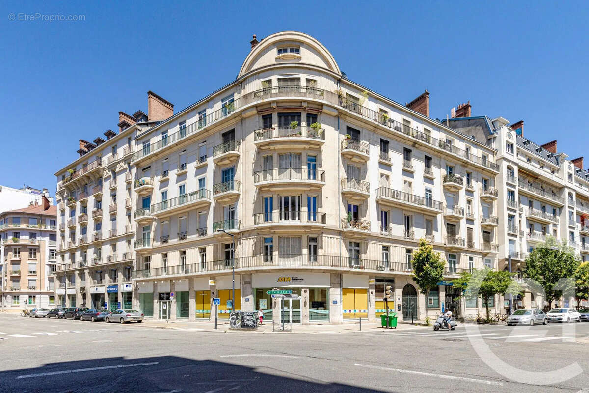 Appartement à GRENOBLE