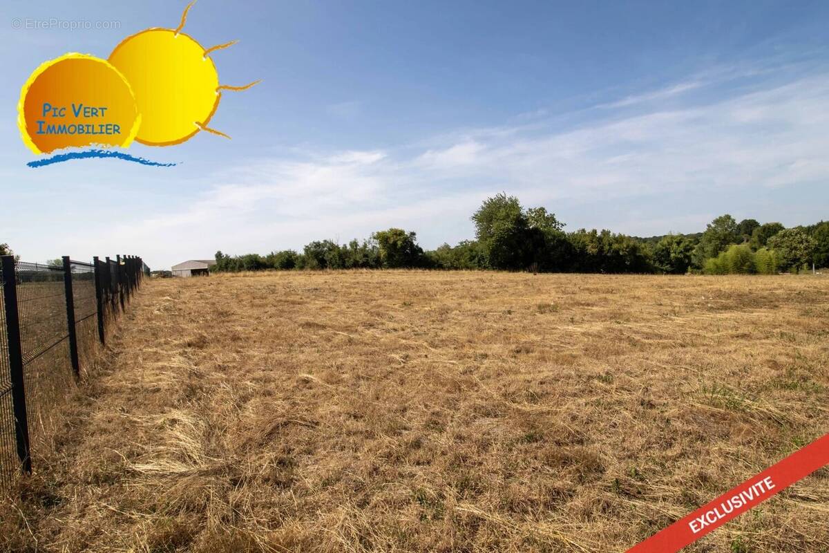 Terrain à BILLEY
