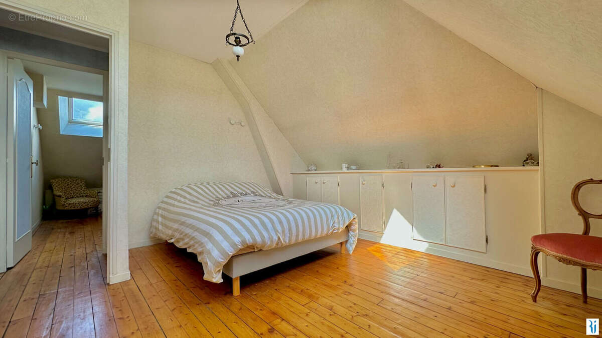 Maison à SOTTEVILLE-LES-ROUEN