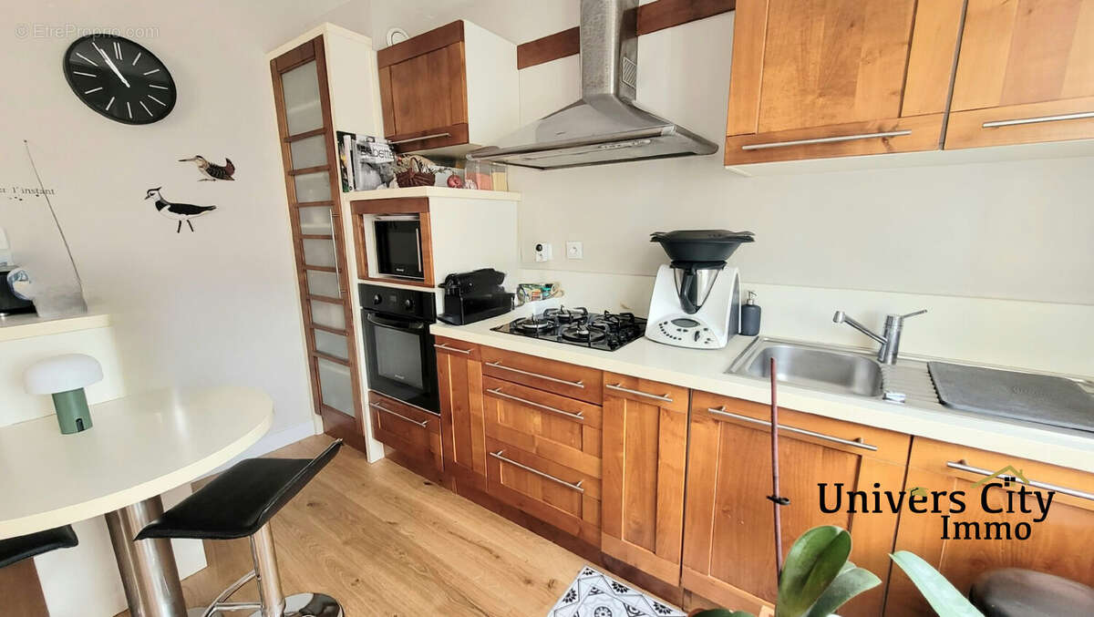 Appartement 67 m² à Reze  - photo 4