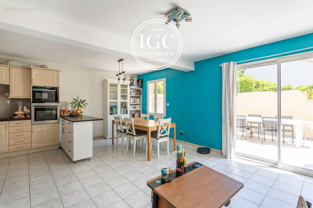 Appartement à MARIGNANE