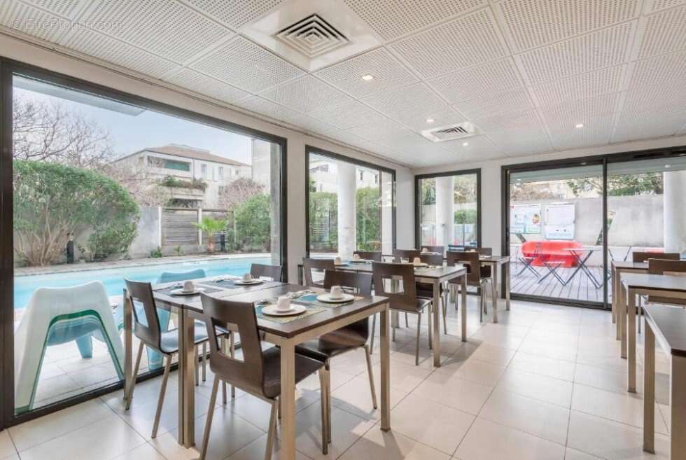 INVESTISSEMENT LOCATIF  Marseille 8eme Arrondissement  Résidence Tourisme Zenitude Comfort Marseille Prado - 7,07 % de rentabi - photo 9