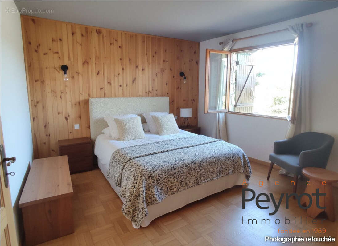 Appartement à LES ANGLES
