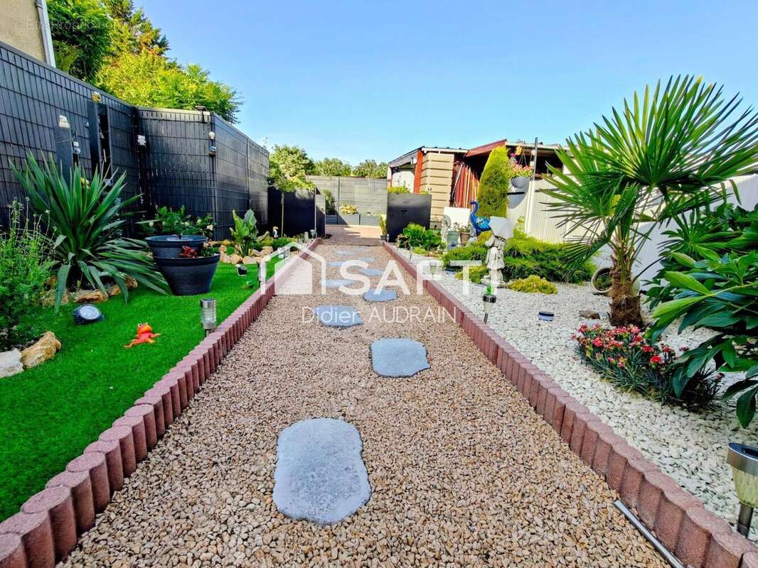 Maison 72 m² à Montlucon  - photo 4