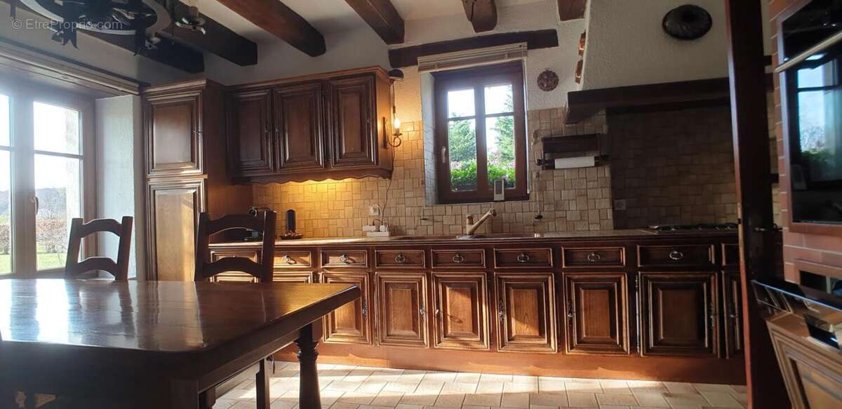 Maison à FROIDETERRE