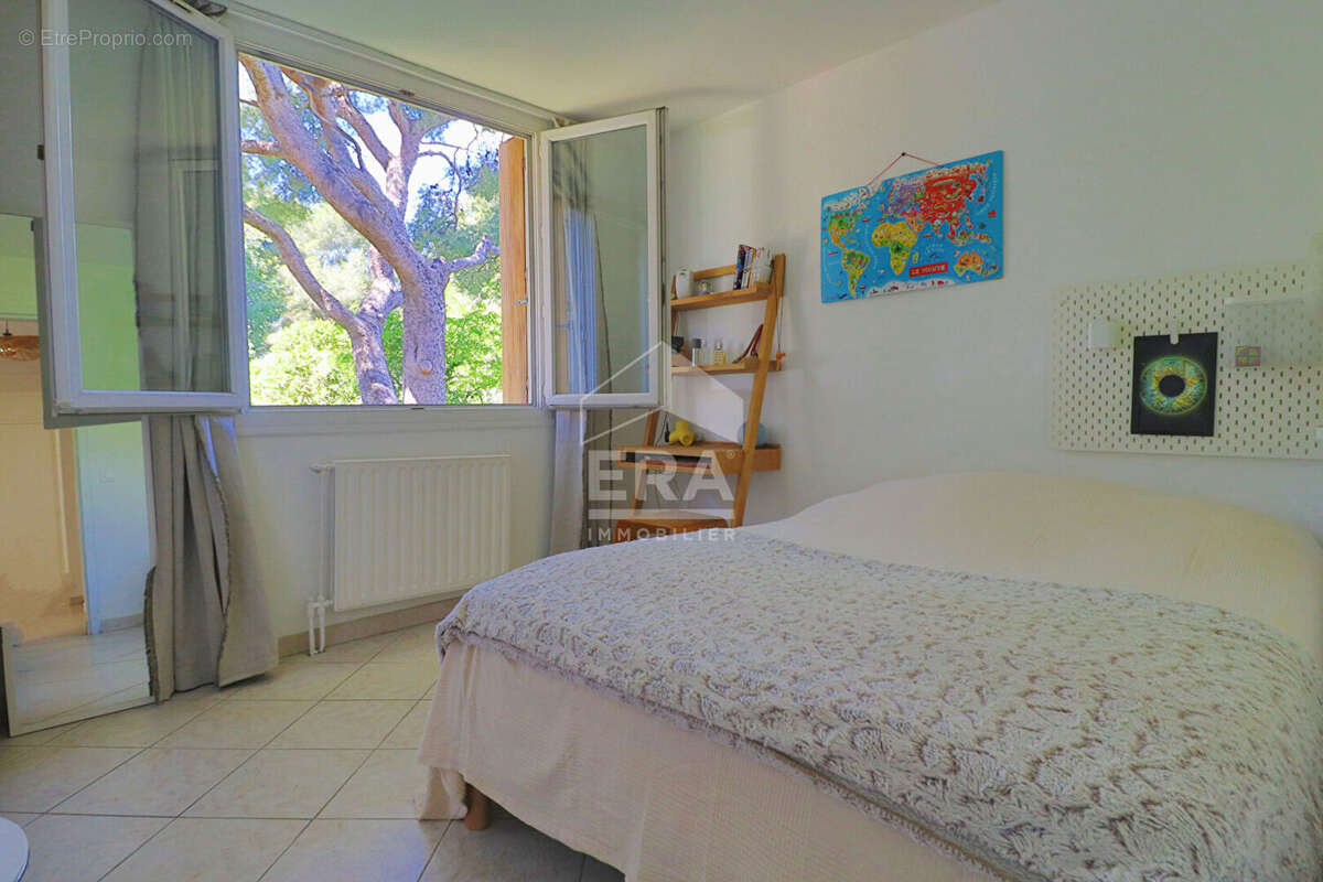 Appartement à MARSEILLE-13E