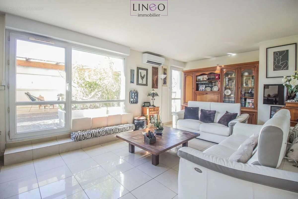 Appartement à CHOISY-LE-ROI