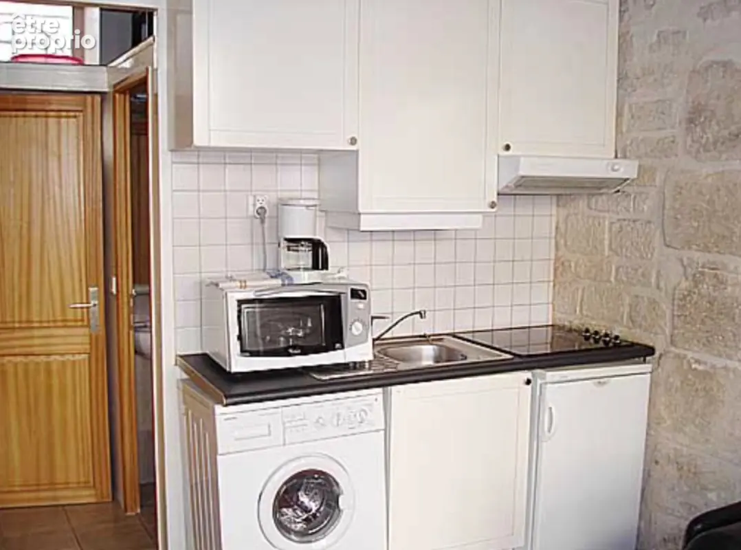 Rue Dauphine, 2P 30 m² (23,15m² Carrez) - photo 4