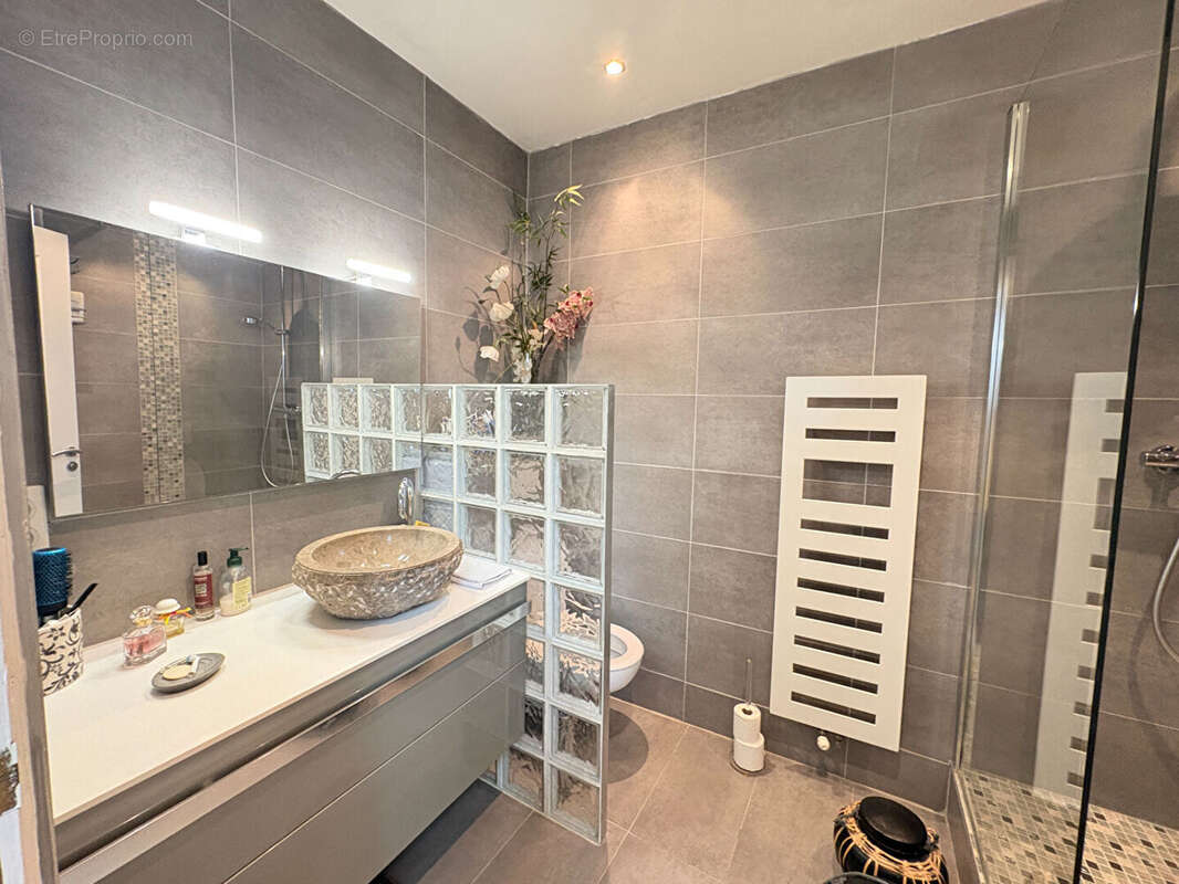 Appartement à FONTAINEBLEAU