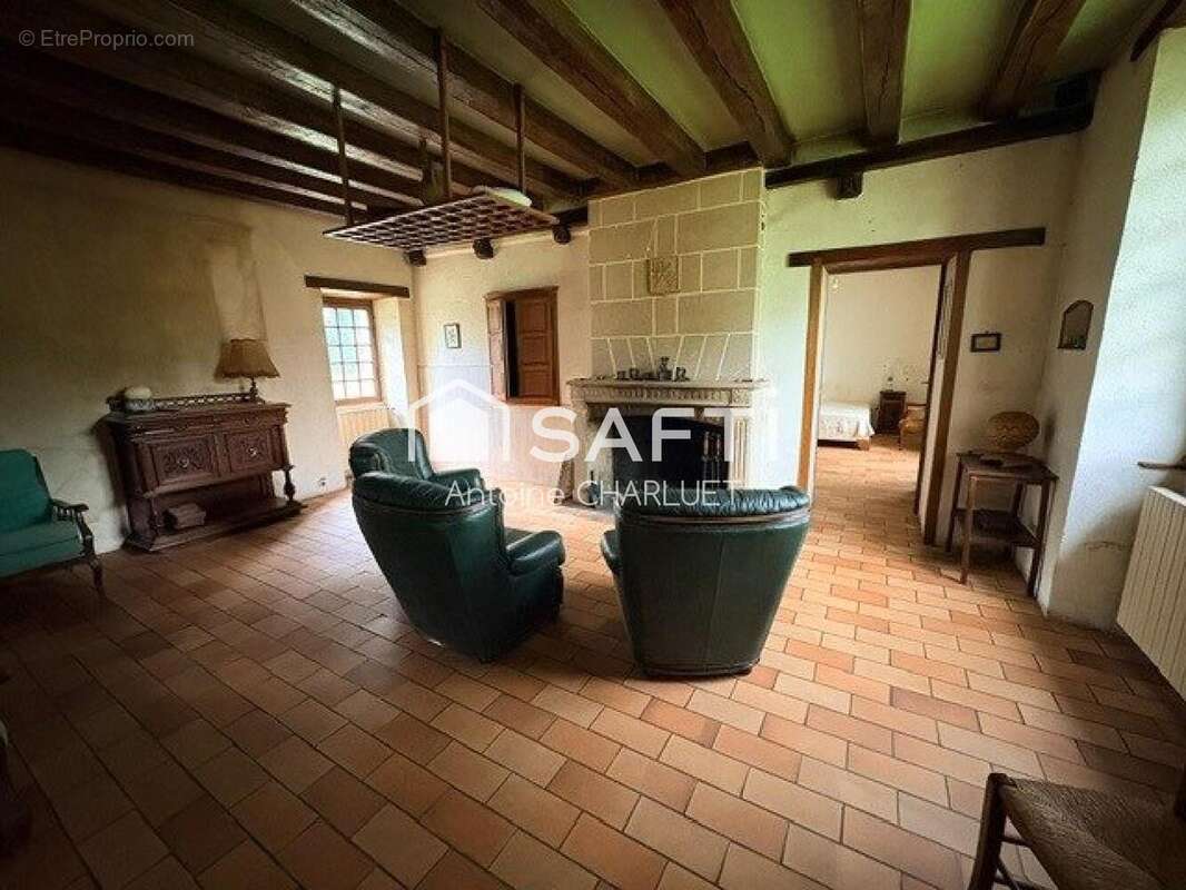 Photo 3 - Maison à CLION