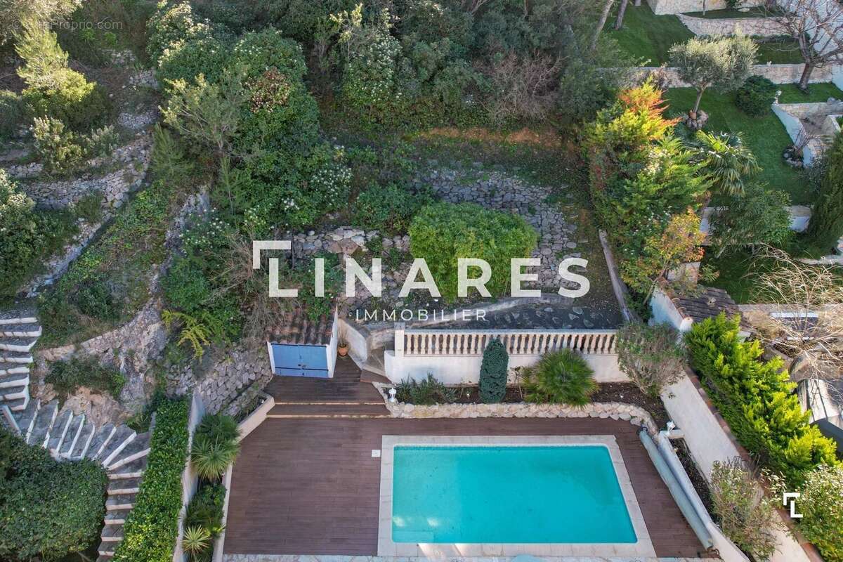 Maison à MARSEILLE-13E