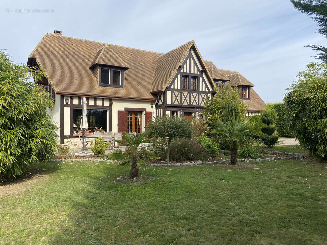 Maison à PACY-SUR-EURE