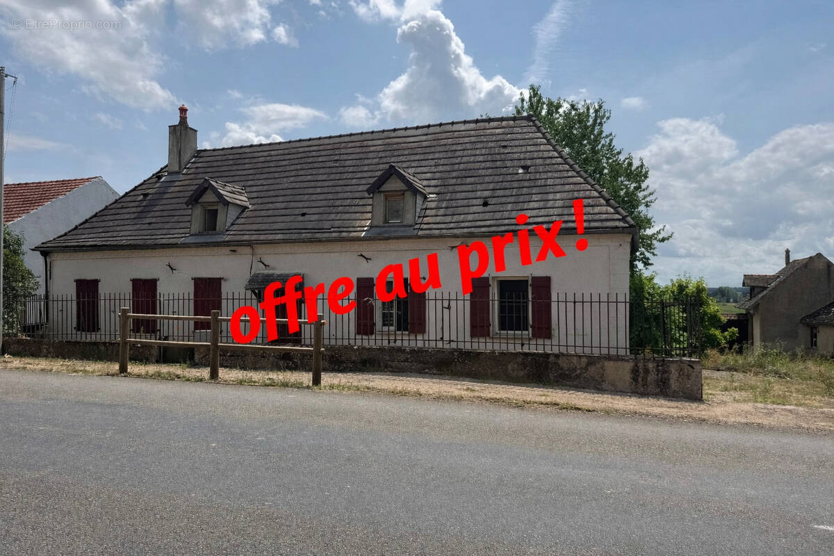 Maison à FRONTENARD