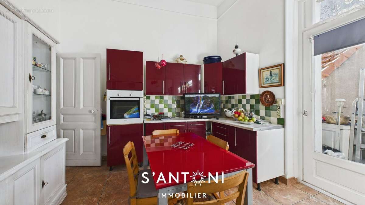 BEZIERS- quartier polygone-haussmannien T5 - photo 8