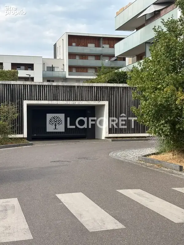 Parking securise en sous-sol - photo 2