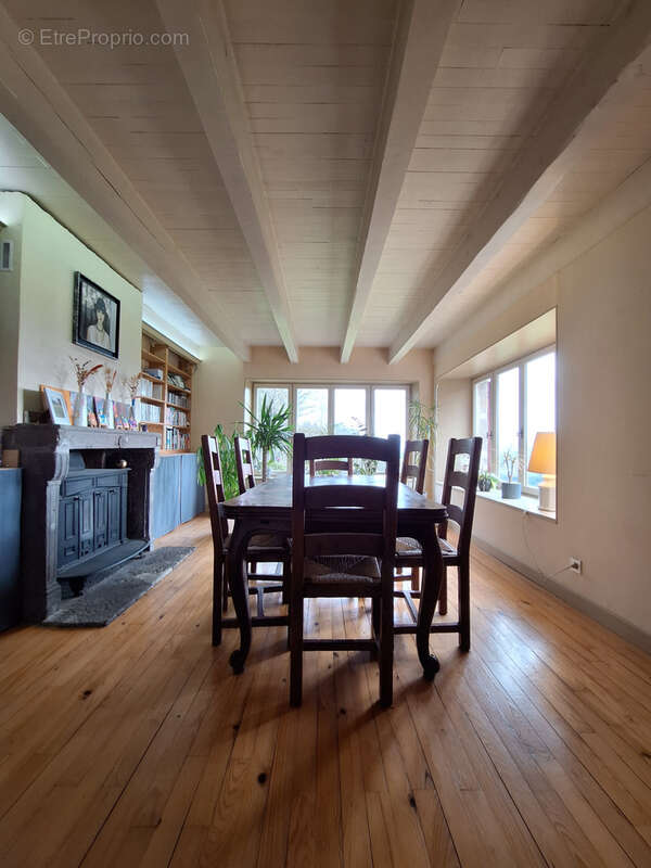 Maison à ESTANDEUIL