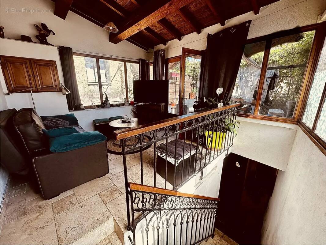 Appartement à AUJARGUES