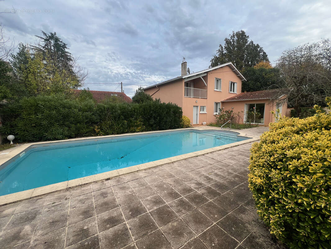 Maison à VILLENEUVE-SUR-LOT