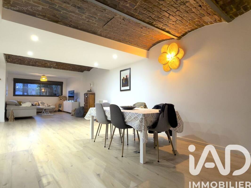 Photo 1 - Maison à PERENCHIES