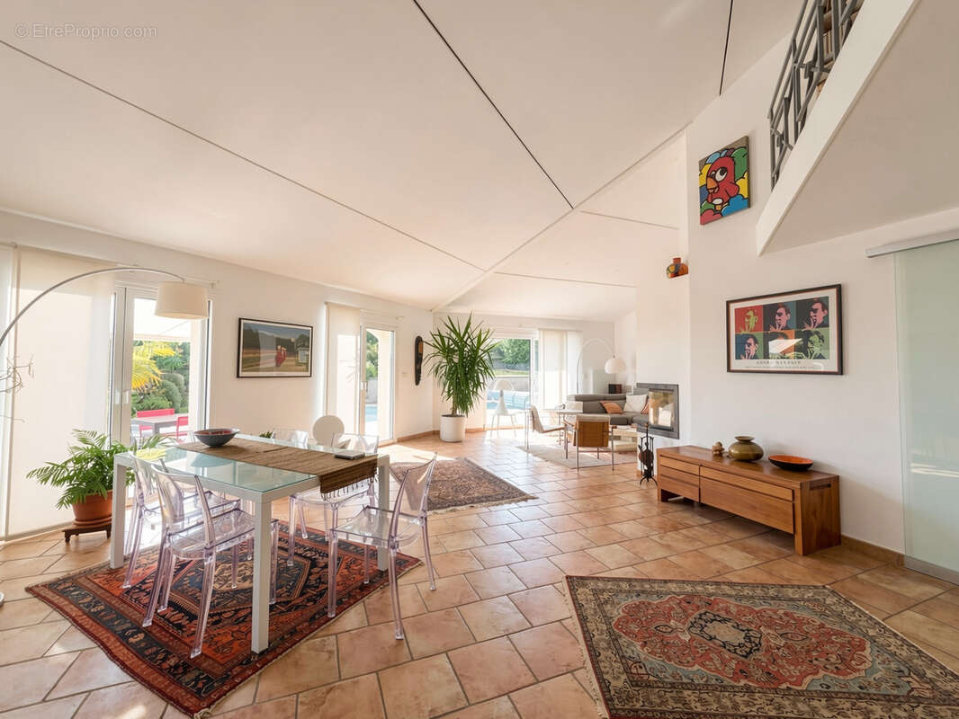 Maison d'architecte - Charbonnières-les-Bains - photo 3
